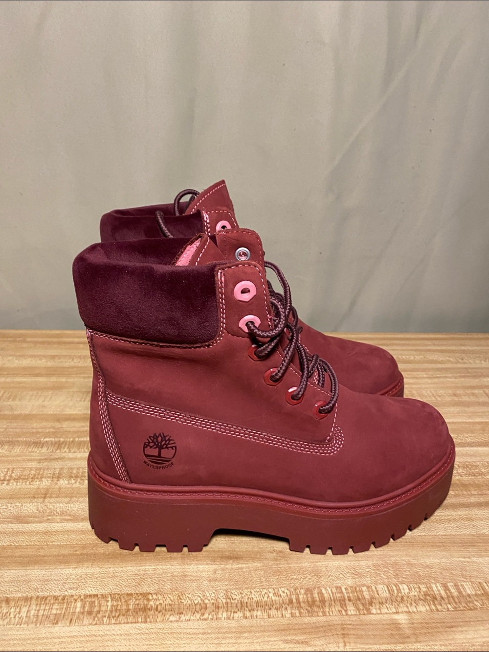 Timberland Women's Stone Street 6" Waterproof  Platform Dark Red Boots Size 7